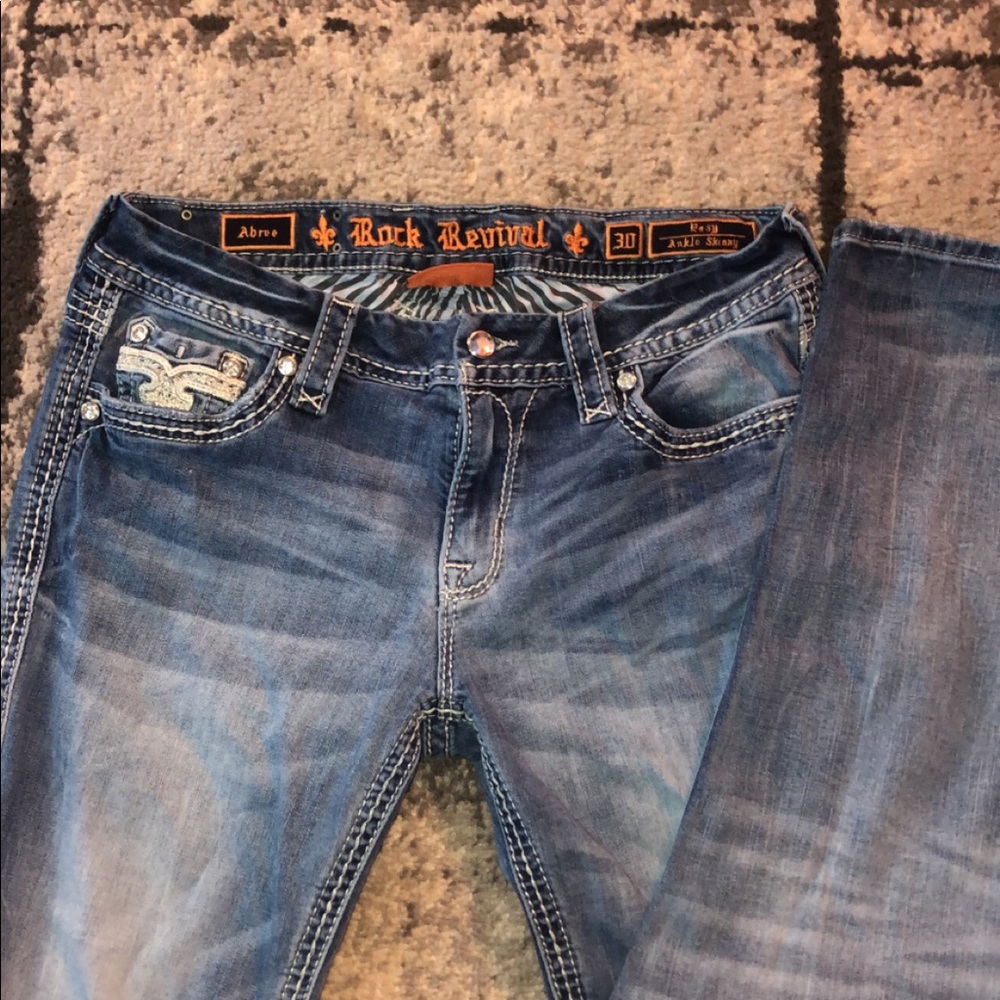 Women’s Rock Revival Skinny Jeans